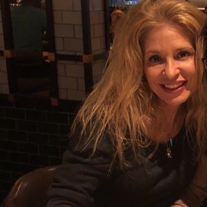 Meet your Posher, Julie